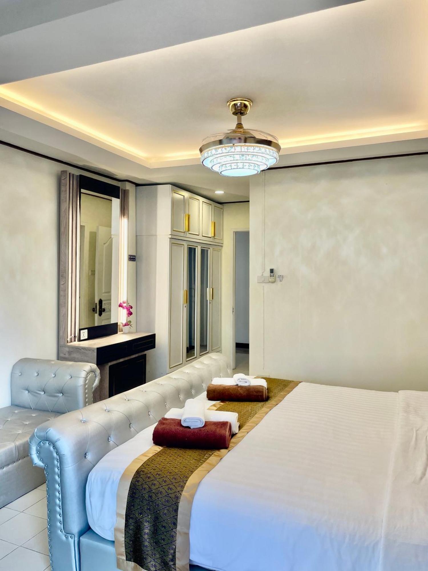 Pattaya Pool Villa39A 300 Mater To Beach Gate Exit Ngoại thất bức ảnh