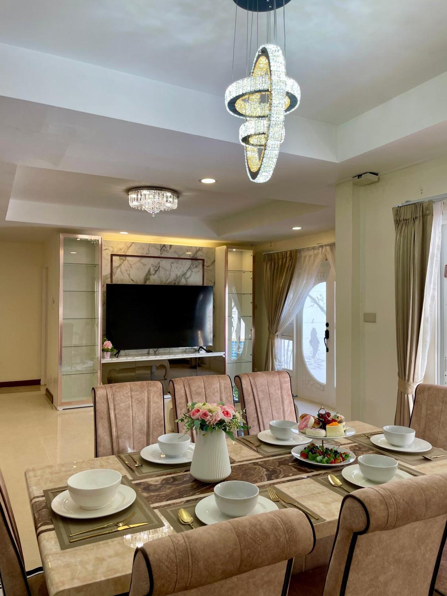 Pattaya Pool Villa39A 300 Mater To Beach Gate Exit Ngoại thất bức ảnh